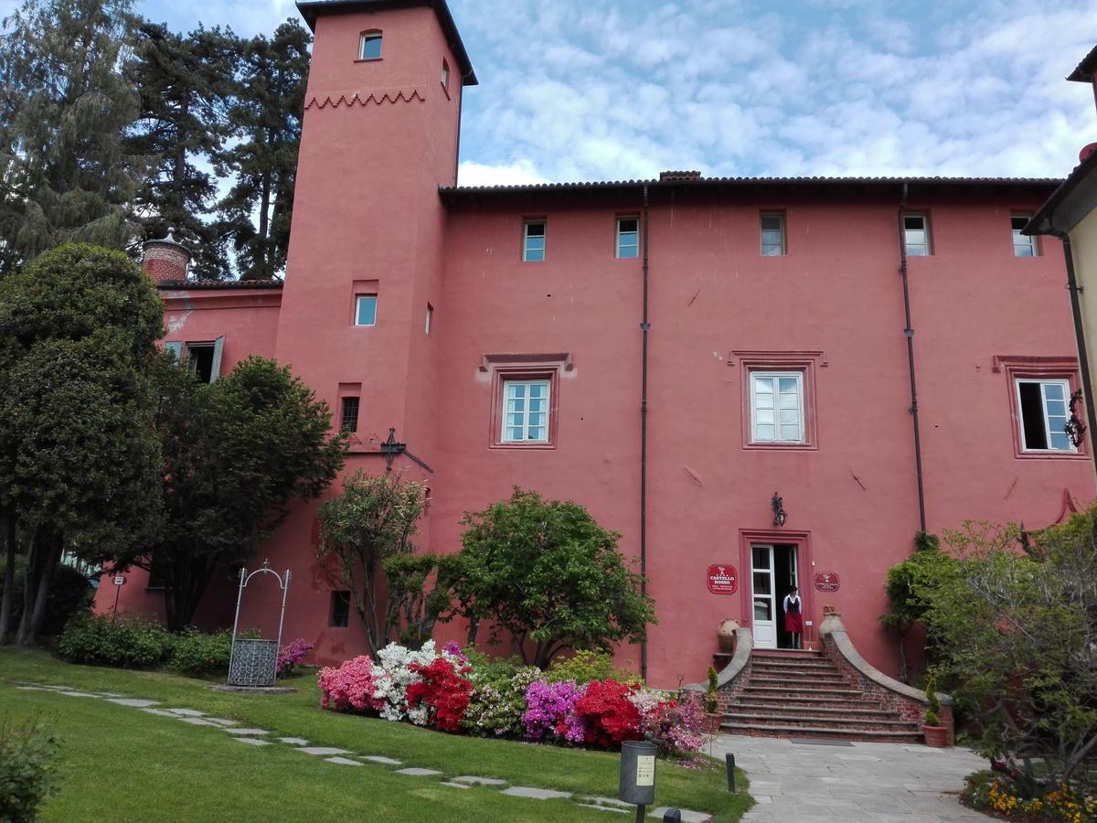 Castello Rosso Hotel Costigliole Saluzzo Buitenkant foto
