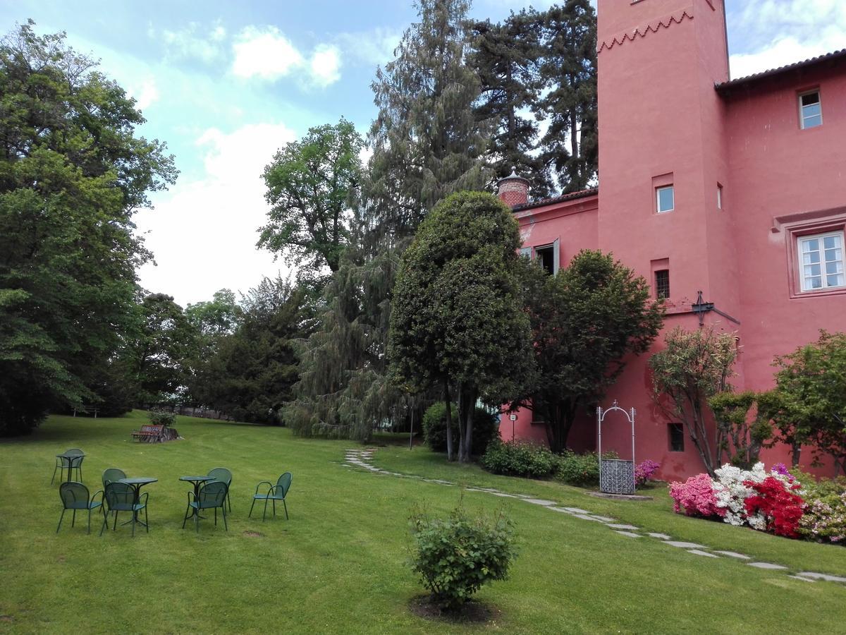 Castello Rosso Hotel Costigliole Saluzzo Buitenkant foto