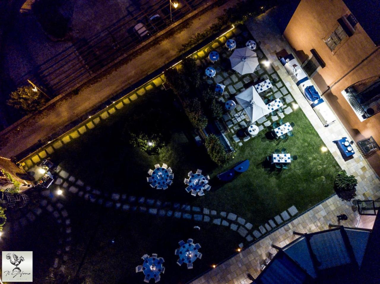 Castello Rosso Hotel Costigliole Saluzzo Buitenkant foto