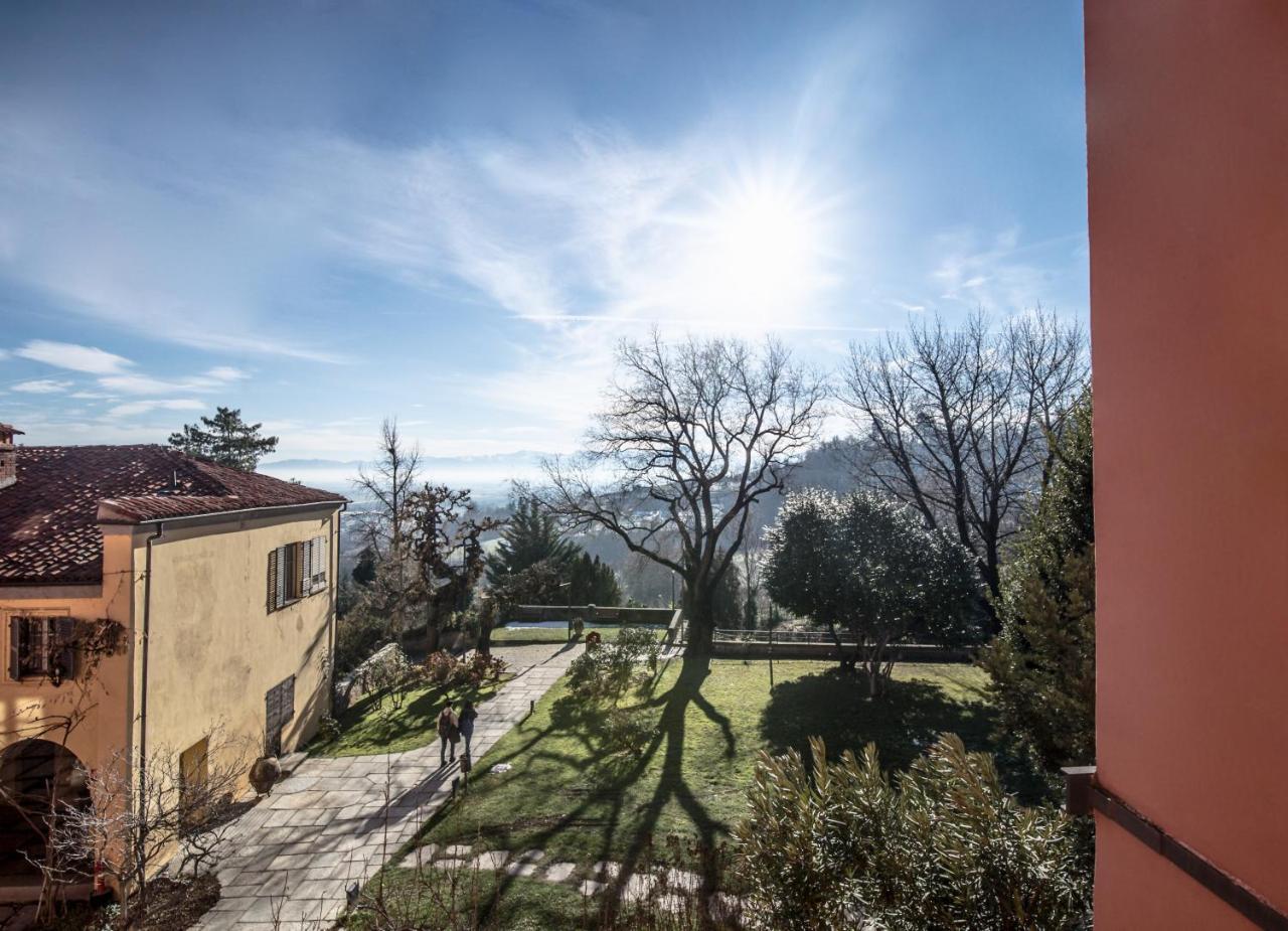 Castello Rosso Hotel Costigliole Saluzzo Buitenkant foto