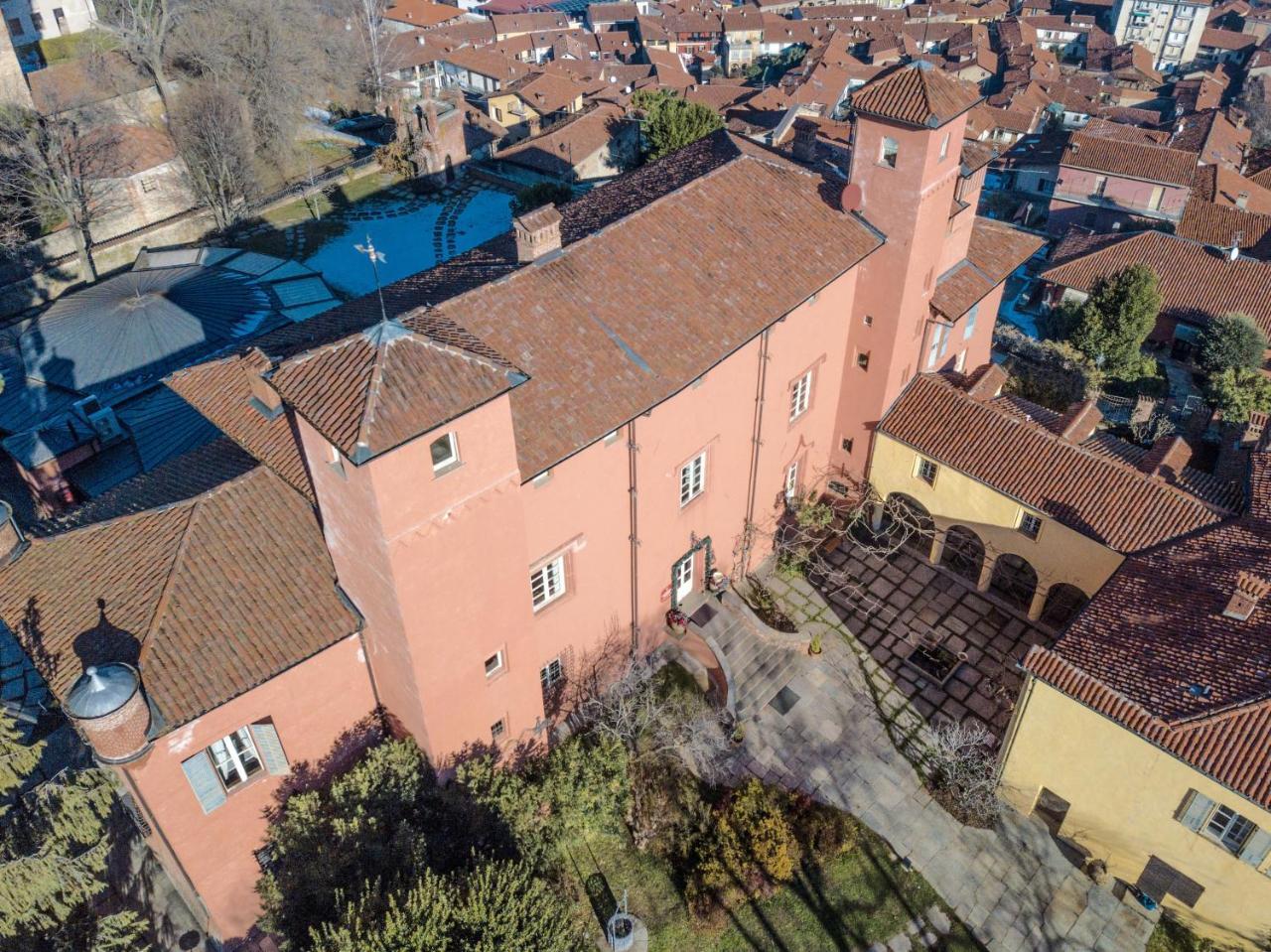 Castello Rosso Hotel Costigliole Saluzzo Buitenkant foto